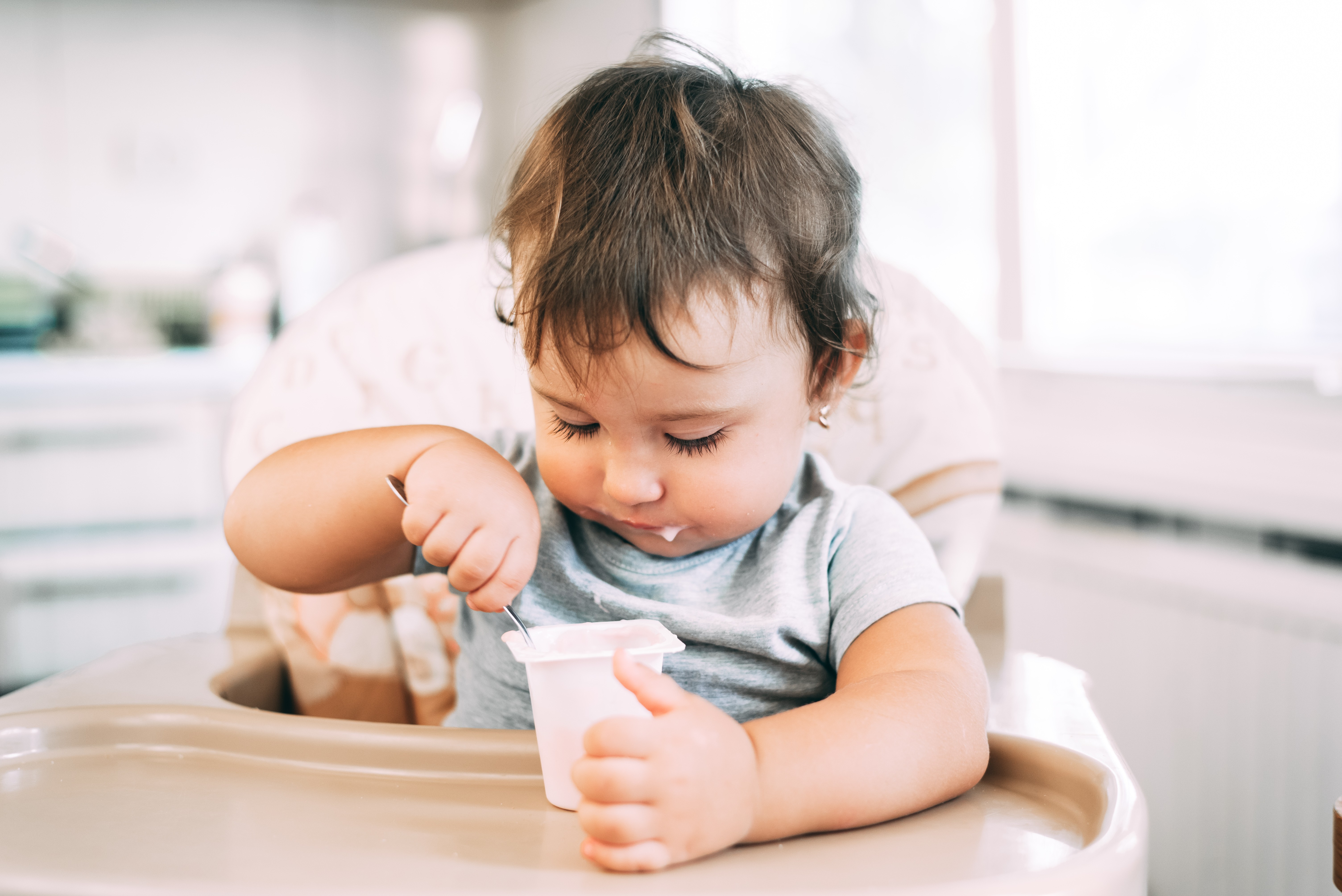 yoghurt bayi 6 bulan, yoghurt aman bayi, manfaat yoghurt untuk bayi, Bunda, si Kecil
